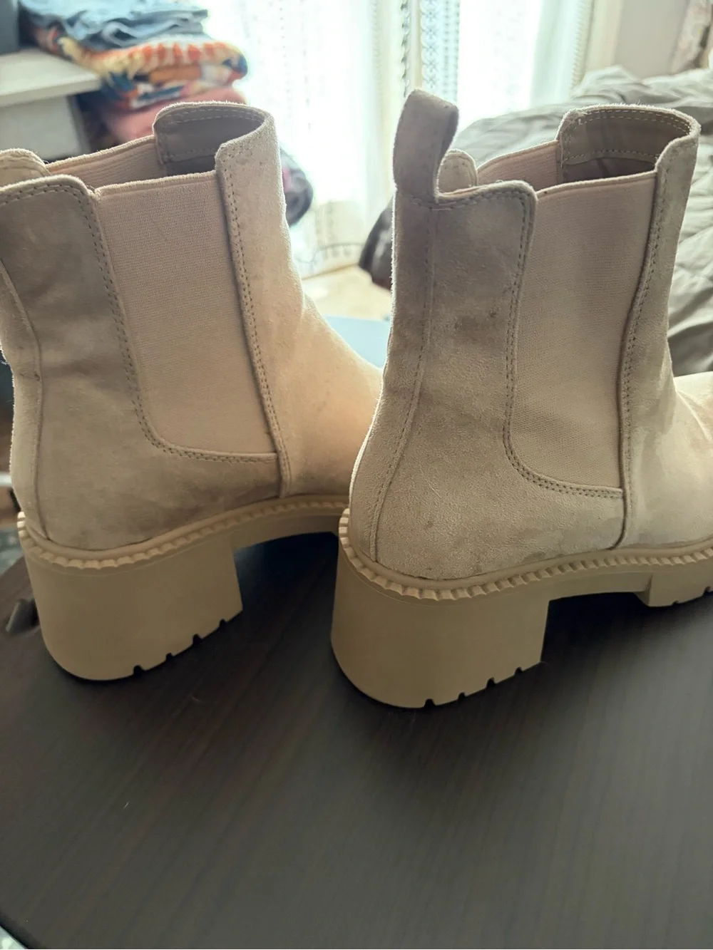 Steve Madden Beige Suede Chelsea Platform Booties